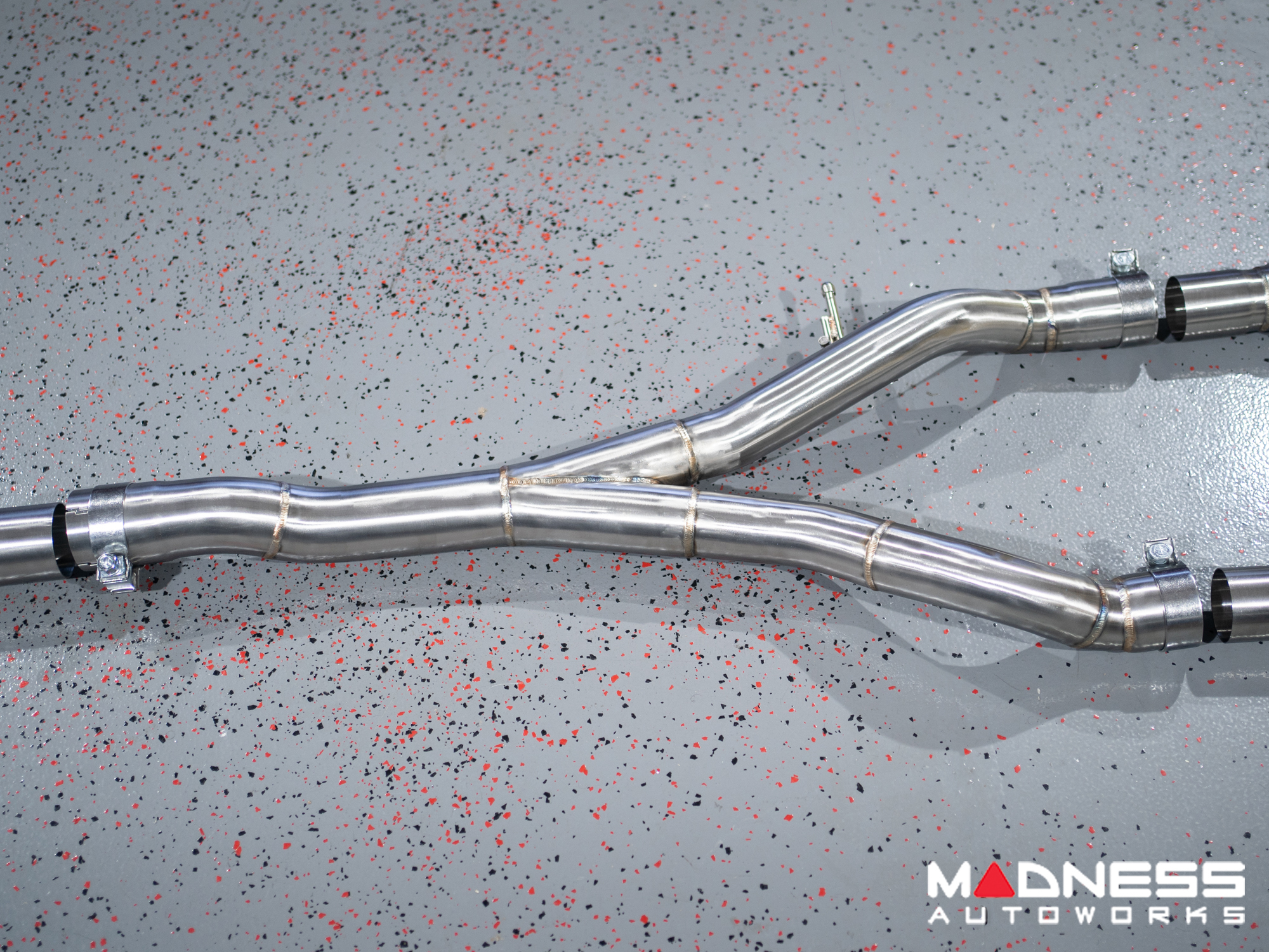 Jaguar F-TYPE Performance Exhaust System - MADNESS - 2.0L Turbo - Center Exit - Electronic Valve Design - Carbon Fiber Exhaust Tips